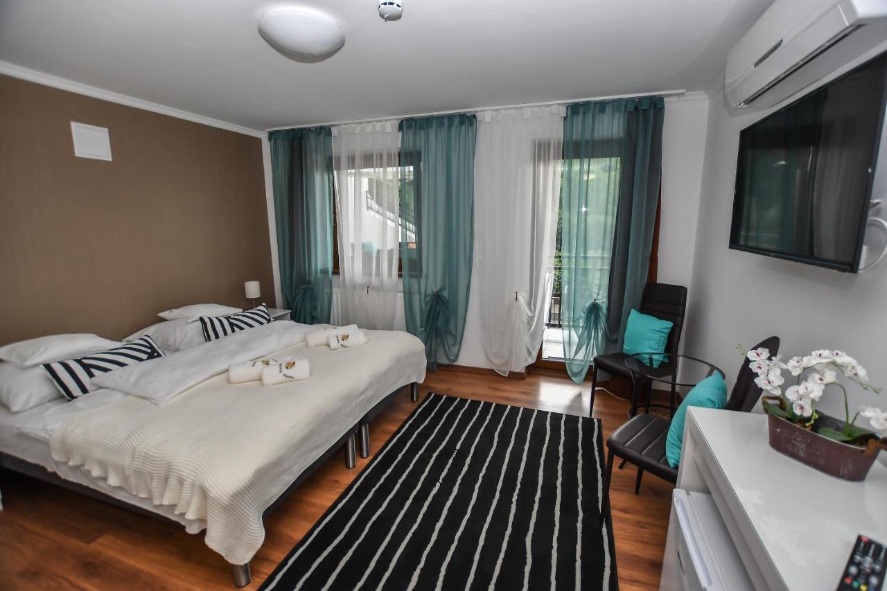 Bed and Breakfast É-Vaskó Panzió Borpince Tokaj Exterior foto